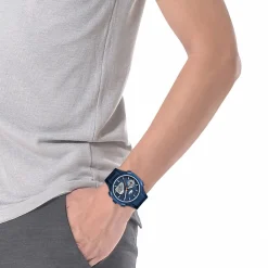 LACOSTE Montre Lc33 Bleu cadran bleu fond bleu bracelet silicone bleu New