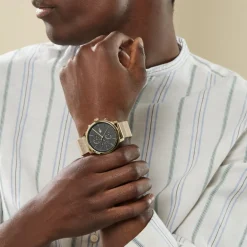 LACOSTE Montre Replay Noir cadran doré fond noir bracelet acier argenté Hot