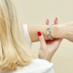 LIP Montre Churchill T13 Blanc cadran argenté fond blanc bracelet acier argenté New