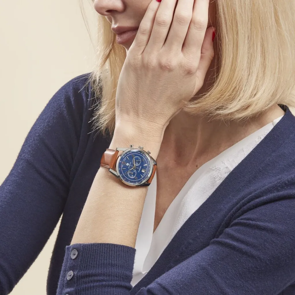 LIP Montre Himalaya Chrono Bleu cadran argenté fond bleu bracelet cuir marron Discount