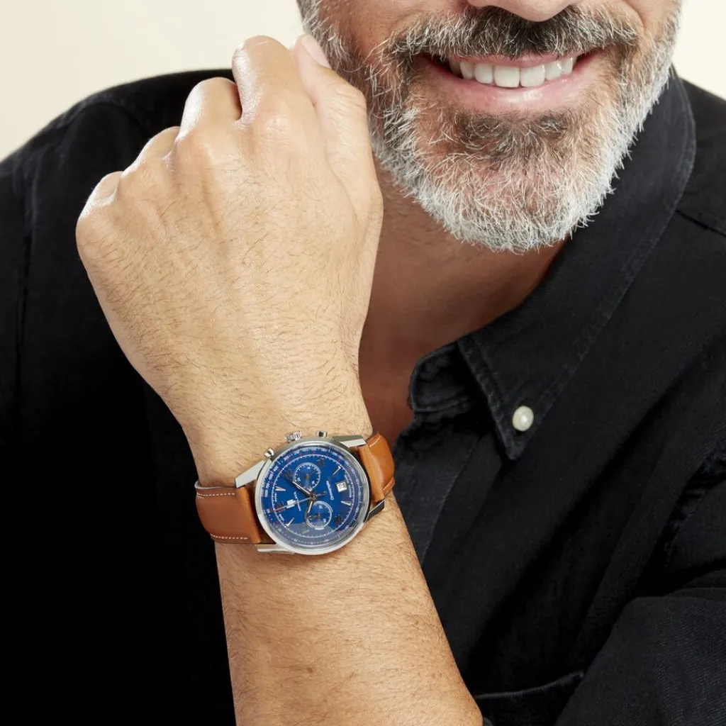 LIP Montre Himalaya Chrono Bleu cadran argenté fond bleu bracelet cuir marron Discount