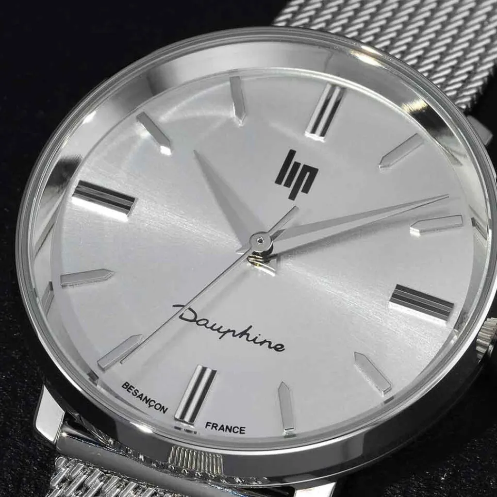 LIP Montre Himalaya Dauphine 29 Argenté cadran argenté fond argenté bracelet acier argenté