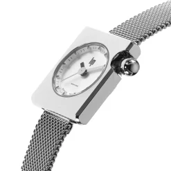LIP Montre Mach 2000 Mini Square Argenté cadran argenté fond argenté bracelet acier argenté Clearance
