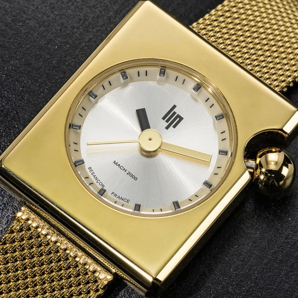 LIP Montre Mach 2000 Mini Square Doré cadran doré fond doré bracelet acier doré New
