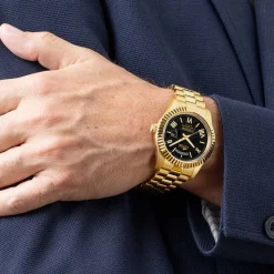 LOTUS Montre Freedom Collection Noir cadran doré fond noir bracelet acier doré