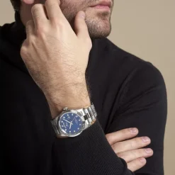 LOTUS Montre Freedom Collection Bleu cadran argenté fond bleu bracelet acier argenté New