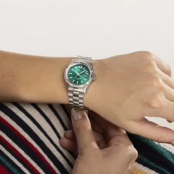 LOTUS Montre Freedom Collection Vert cadran argenté fond vert bracelet acier argenté Discount