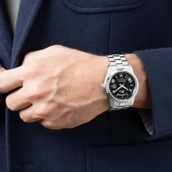 LOTUS Montre Freedom Collection Noir cadran argenté fond noir bracelet acier argenté Best