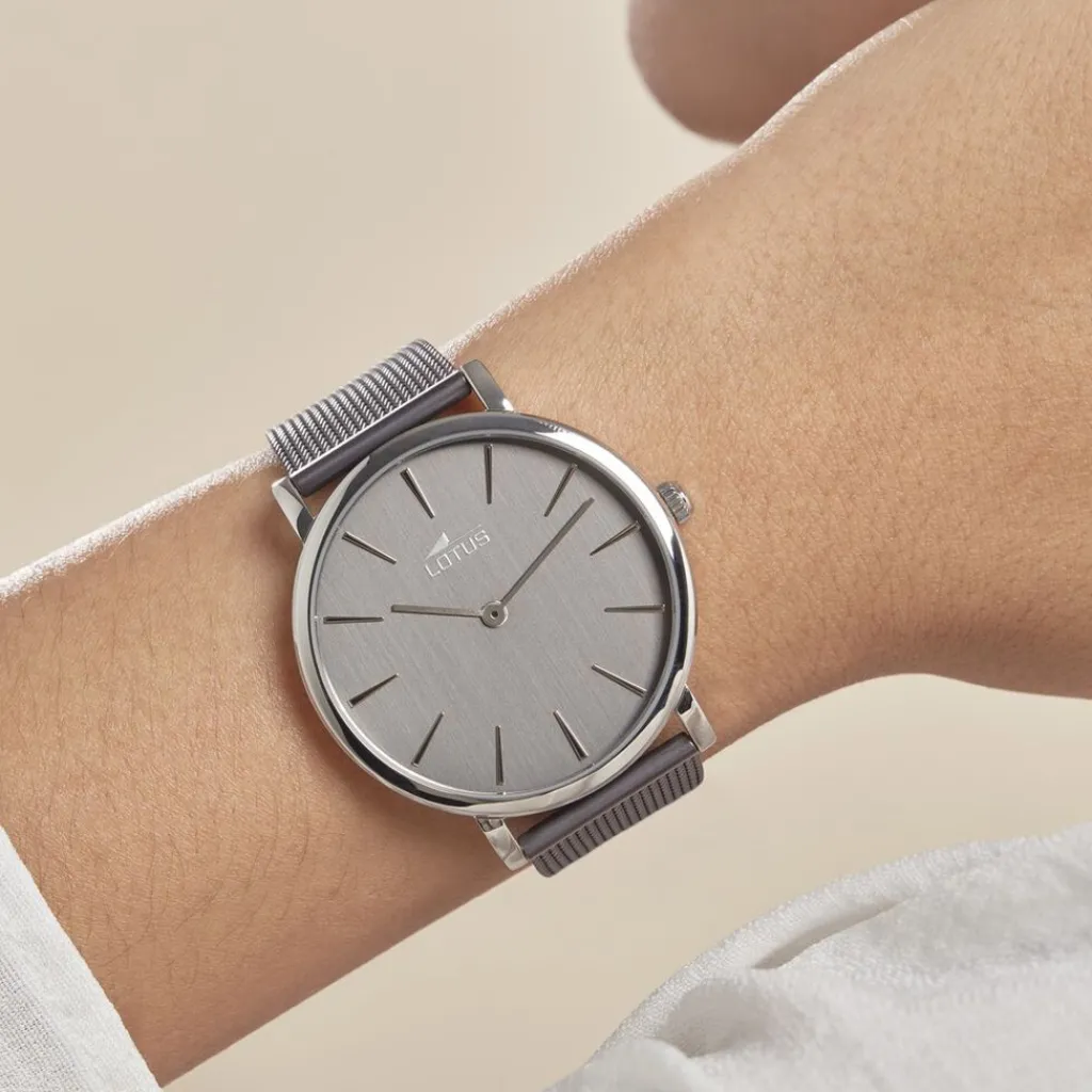 LOTUS Montre Minimalist Noir New