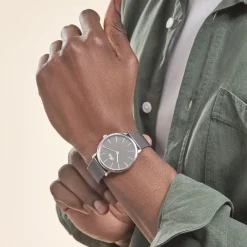 LOTUS Montre Minimalist Noir New