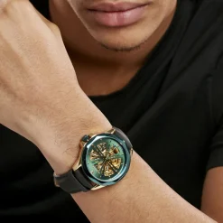 MONTIGNAC Montre Round Automatique  Vert cadran dore fond vert bracelet cuir noir Clearance