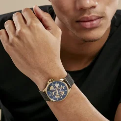 MONTIGNAC Montre Round Automatique Noir cadran doré fond noir bracelet acier noir Online