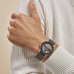 MONTIGNAC Montre Round Noir cadran doré fond noir bracelet acier noir Outlet