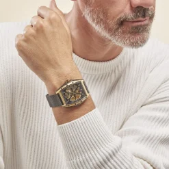 MONTIGNAC Montre Tonneau Automatique Noir cadran doré fond noir bracelet acier noir Online