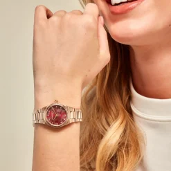 OLIVIA BURTON Montre Mini Hexa Bordeaux cadran rose fond bordeaux bracelet acier rose Outlet
