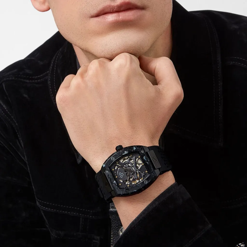 PHILIPP PLEIN Montre High-conic Noir cadran noir fond noir bracelet silicone noir New