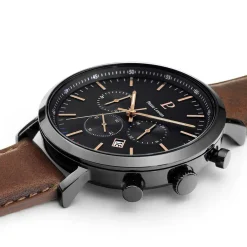 PIERRE LANNIER Montre Baron Noir cadran noir fond noir bracelet cuir brun