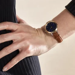 PIERRE LANNIER Montre Chouquette Bleu cadran argenté fond bleu bracelet cuir brun Clearance