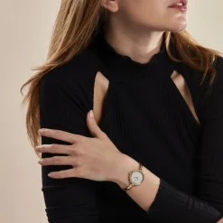 PIERRE LANNIER Montre Leia Blanc cadran doré fond blanc bracelet acier doré Best