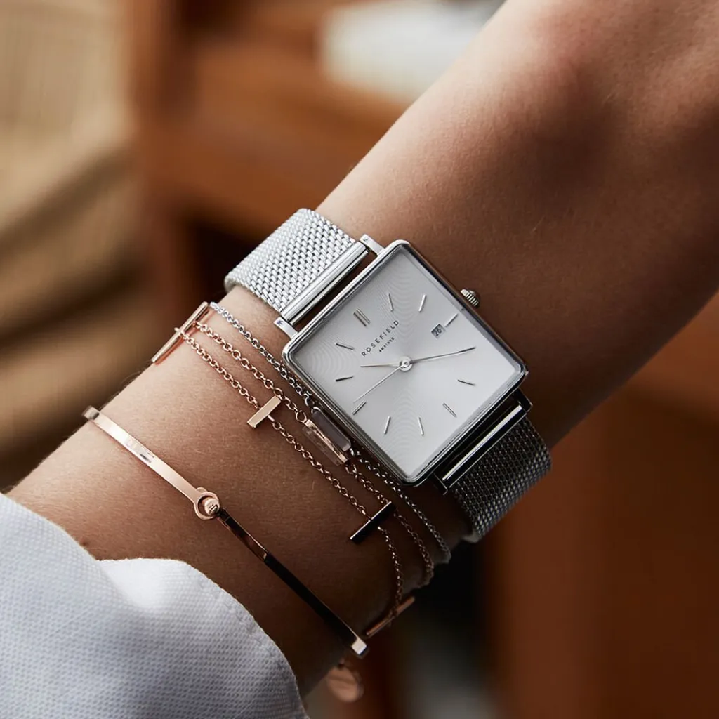 ROSEFIELD Montre The Boxy Blanc cadran argenté fond blanc bracelet acier argenté Outlet