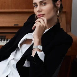 ROSEFIELD Montre The Boxy Blanc cadran argenté fond blanc bracelet acier argenté Outlet