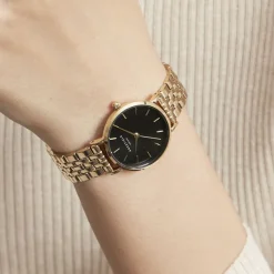 ROSEFIELD Montre The Small Edit Noir cadran doré fond noir bracelet acier doré Best
