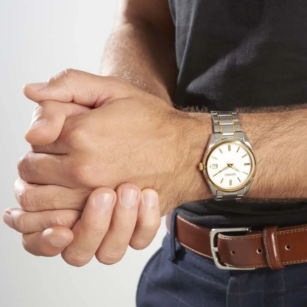 SEIKO Montre Classique Blanc cadran bicolore fond blanc bracelet acier bicolore New