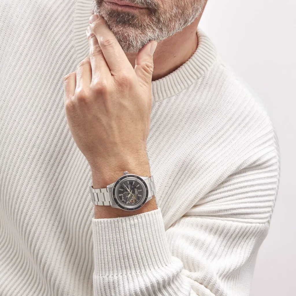 SEIKO Montre Presage Noir cadran argenté fond noir bracelet acier gris Online