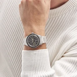 SEIKO Montre Presage Noir cadran argenté fond noir bracelet acier gris Online