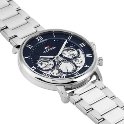 TOMMY HILFIGER Montre Legend Bleu cadran argenté fond bleu bracelet acier argenté Hot