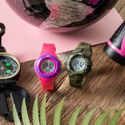 UPP Montre Cosmic Gris cadran camouflage bracelet synthétique camouflage Hot