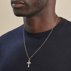 Histoire d'Or Pendentif Benny Croix Ciselee Or Jaune Sale