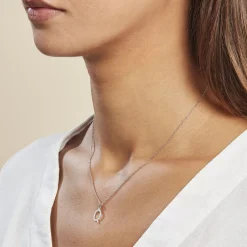 Histoire d'Or Pendentif Ionia Lettre or blanc Best