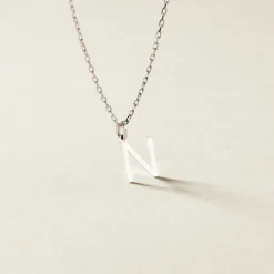 Histoire d'Or Pendentif Ionia Lettre or blanc