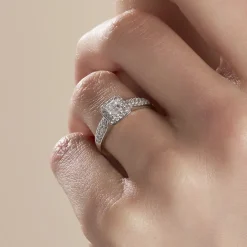 Histoire d'Or Solitaire Or Blanc  Princessa Diamant Synthetique Clearance